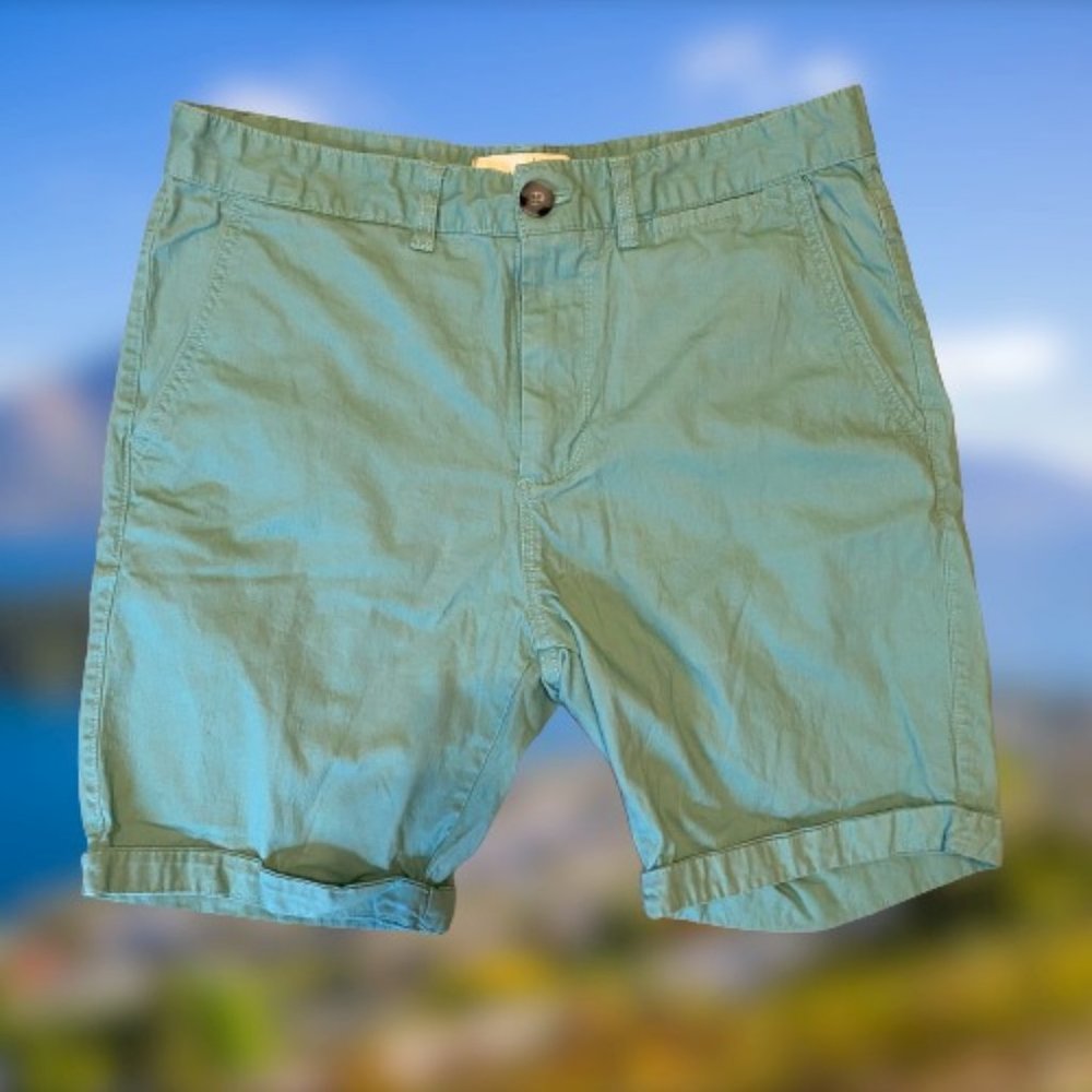 MEN’s CottonOn short in size 32